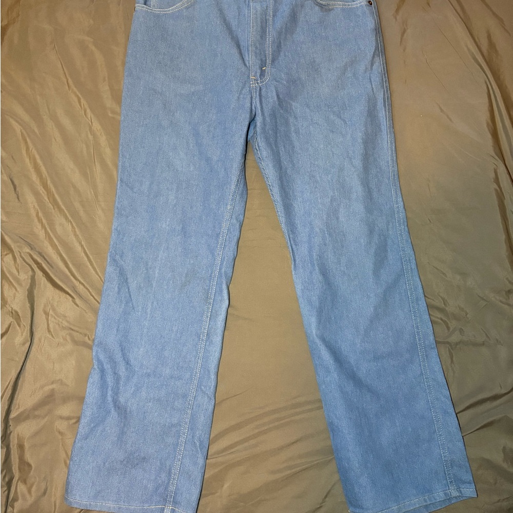 80s vintage Levi's Light Blue Relaxed Fit Jeans